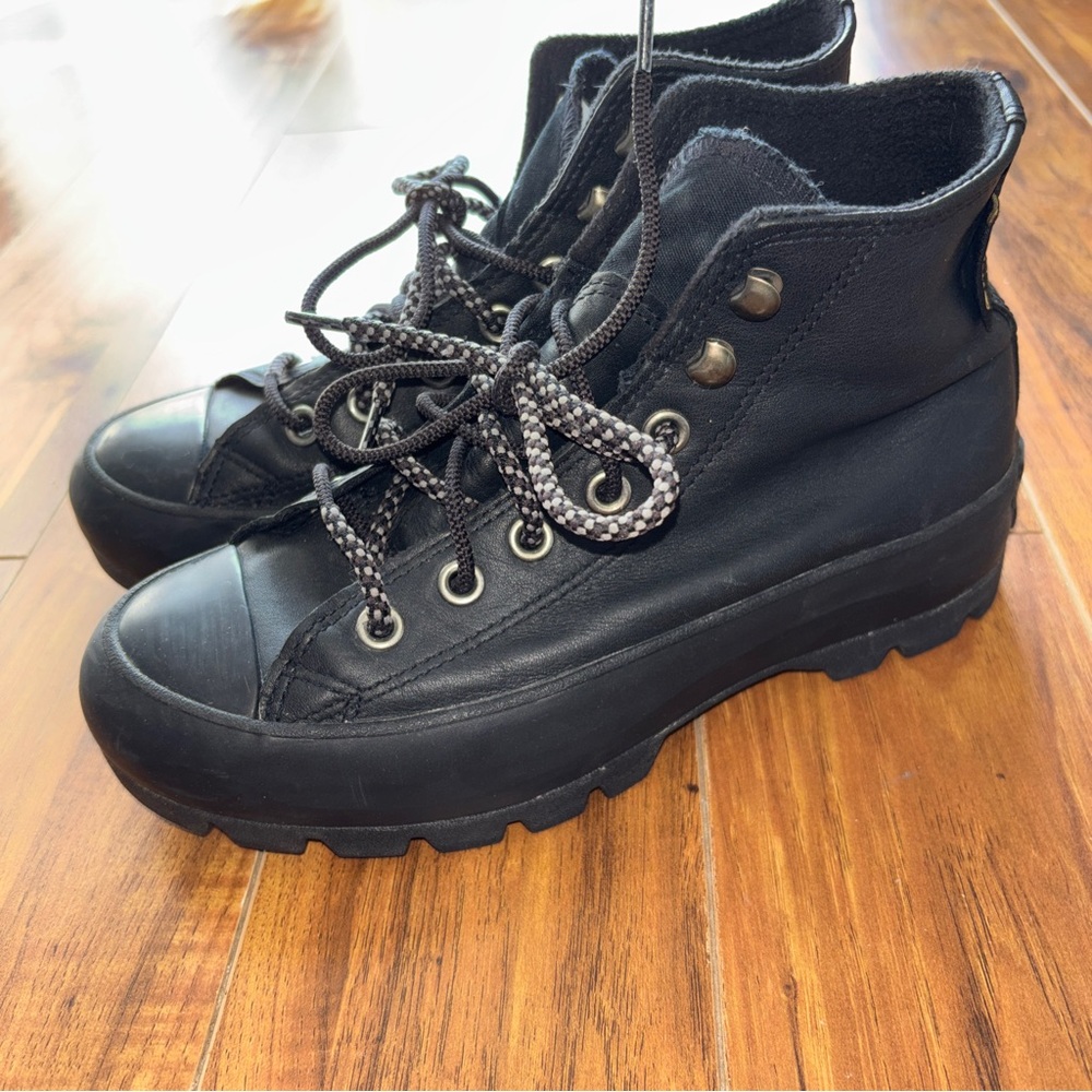 Converse Chuck Taylor Lugged Winter Boots